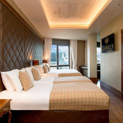 Luxury Room Sleeping 8 The Shankly Hotel Promo Code